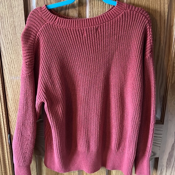 Red/orange Aeropostale sweater great condition - Picture 2 of 3